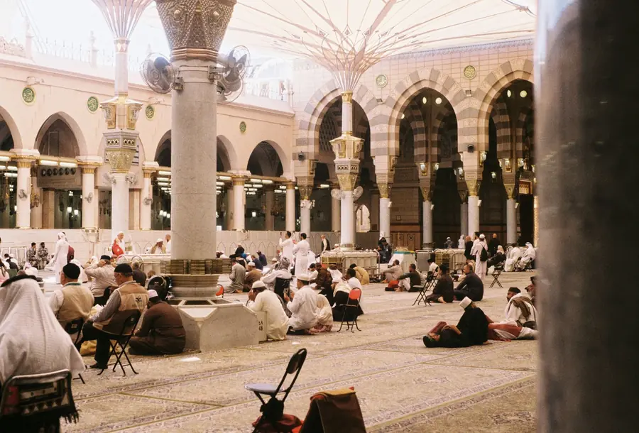 Sumur Zamzam: Air yang Muncul di Masa Nabi Ismail
